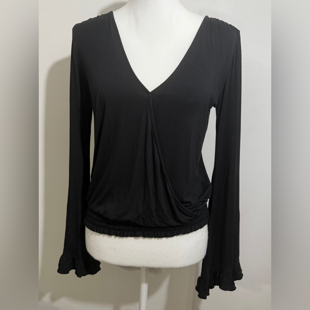 American Eagle Soft & Sexy Black Surplice Wrap Long Sleeve Top — Women’s Small
